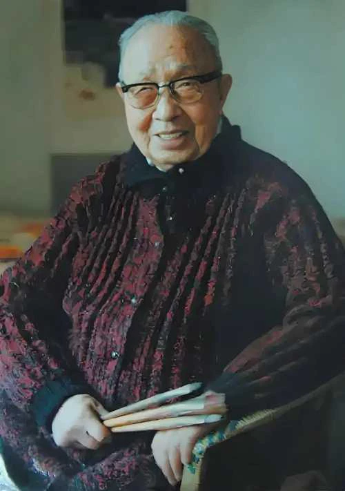 李剑晨老师的照片，单击鼠标查看大图！